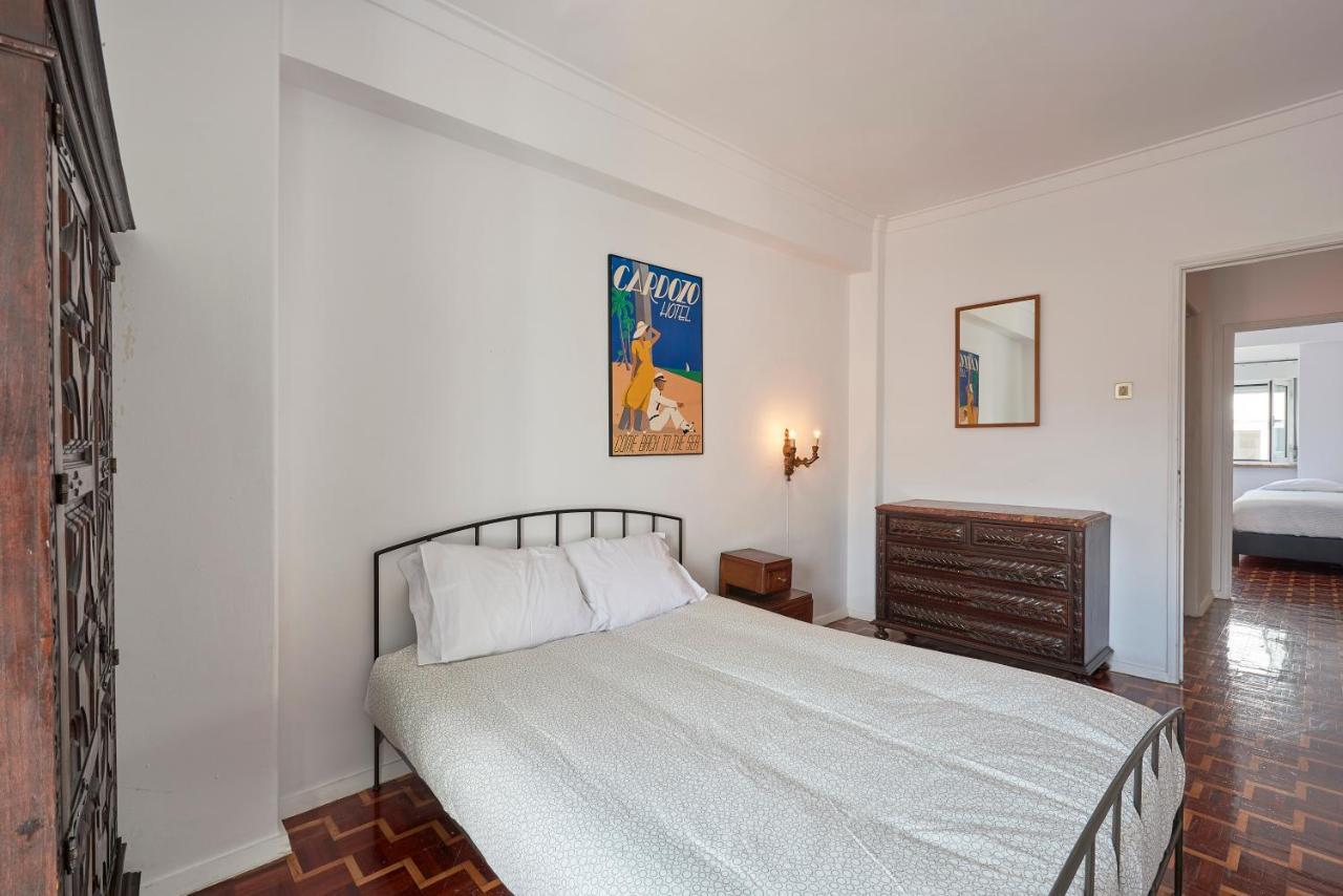 The Modest Apartment